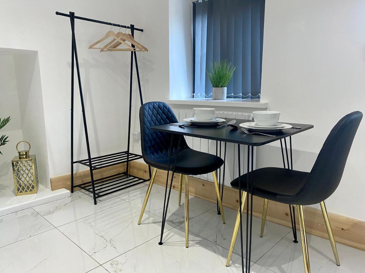 Stylish Studio Apartment In Centre Of סנט קלירס מראה חיצוני תמונה
