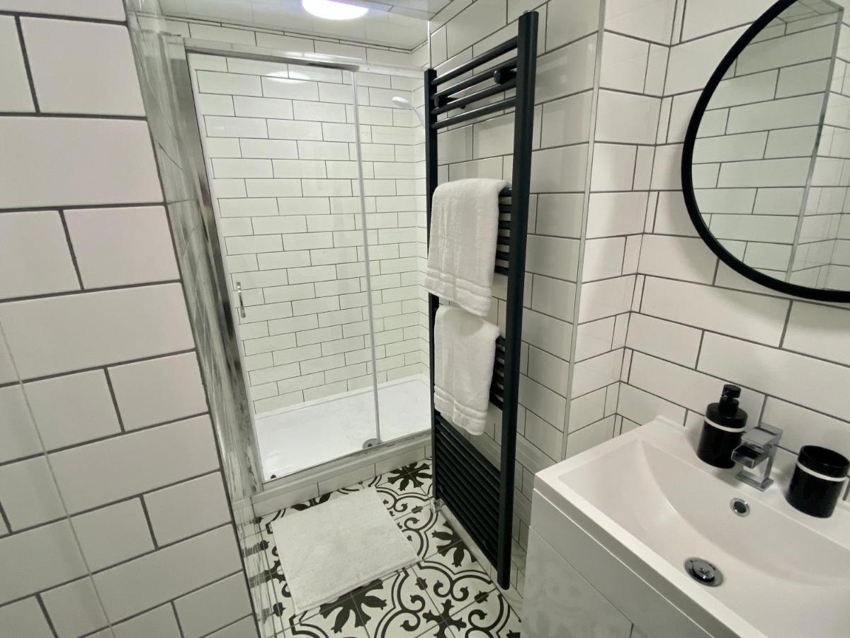 Stylish Studio Apartment In Centre Of סנט קלירס מראה חיצוני תמונה
